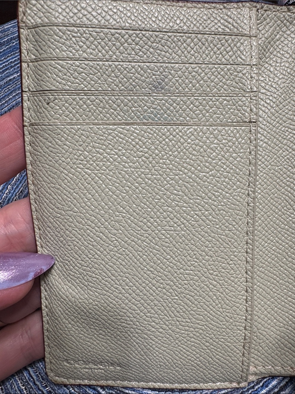 COACH Pebbled Leather Wallet in Mint Green - Picture 3 of 9